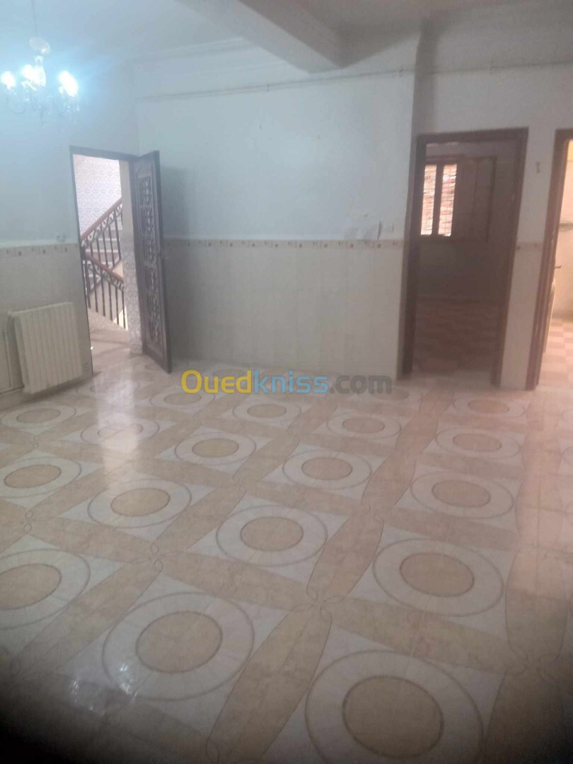 Location Appartement F3 Alger Draria