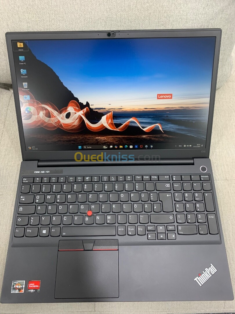 Pc lenovo kaba très bon état 15.6" état 10/10