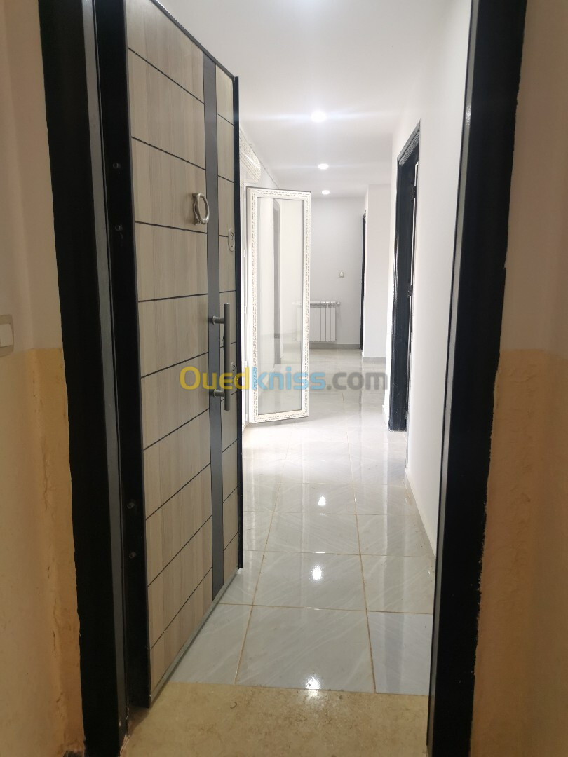 Location Appartement F4 Mostaganem Sayada