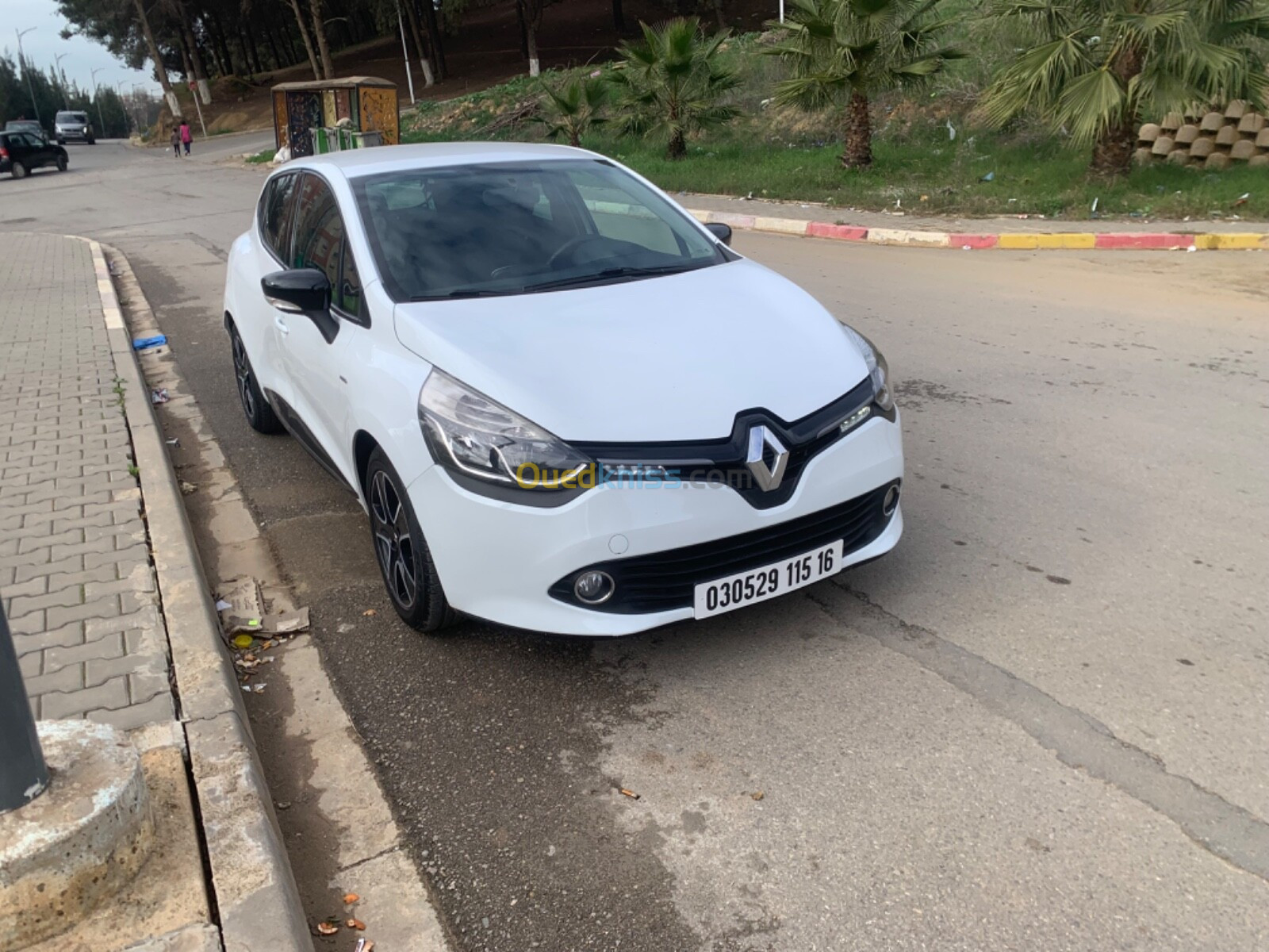 Renault Clio 4 2015 Limited 2