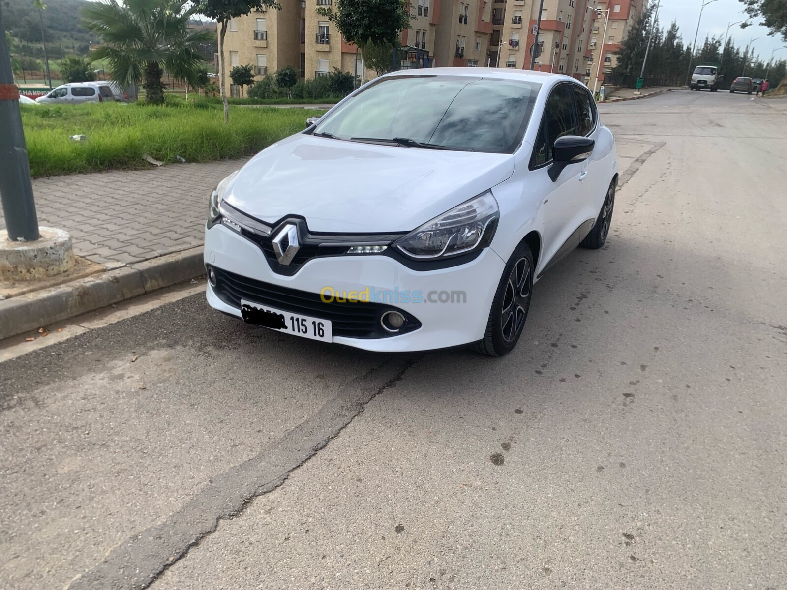 Renault Clio 4 2015 Limited 2