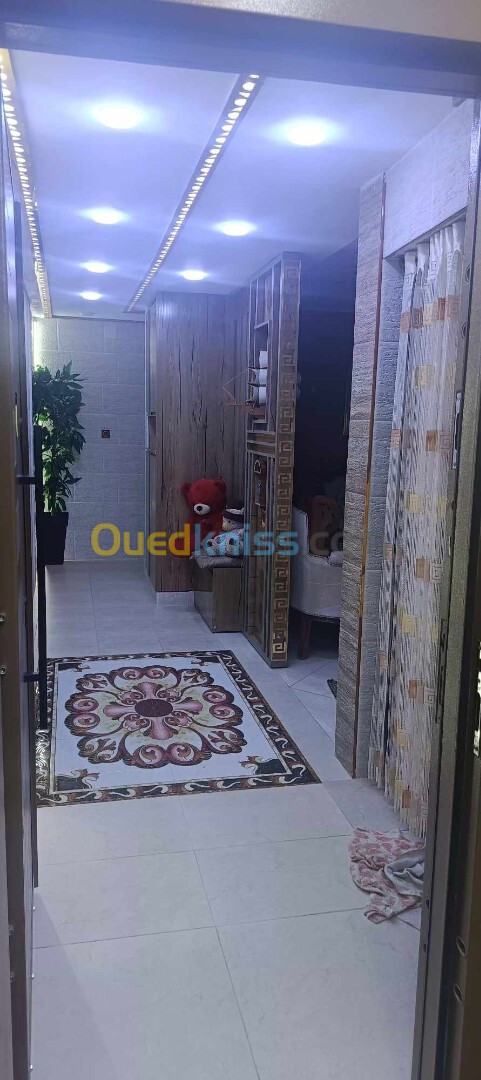 Vente Appartement F3 Alger Ain benian