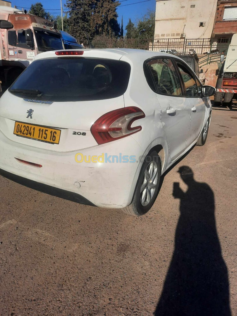 Peugeot 208 2015 208