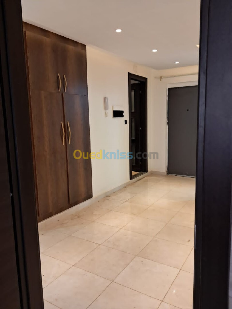 Vente Appartement F2 Alger Bordj el kiffan