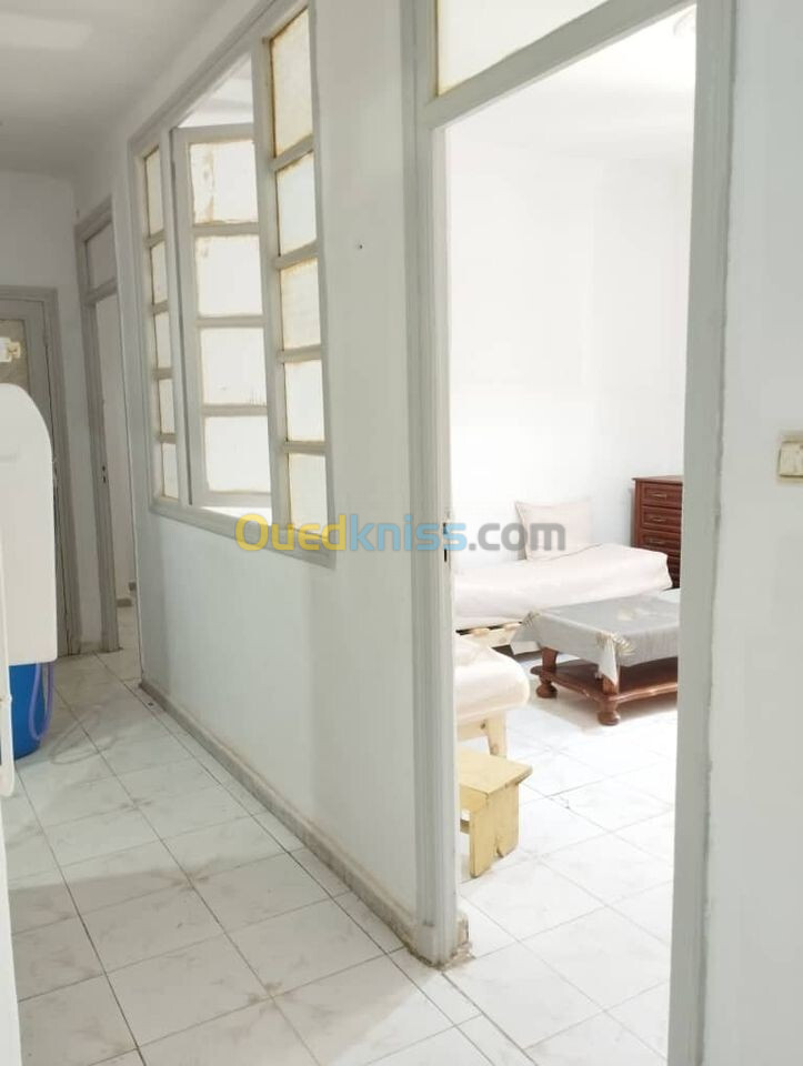 Location vacances Appartement F2 Alger Alger centre