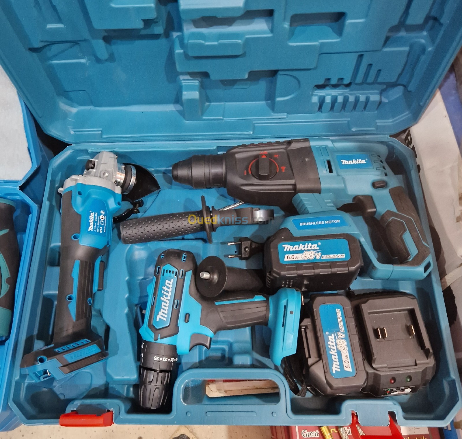 kit makita 3 articles 98v 