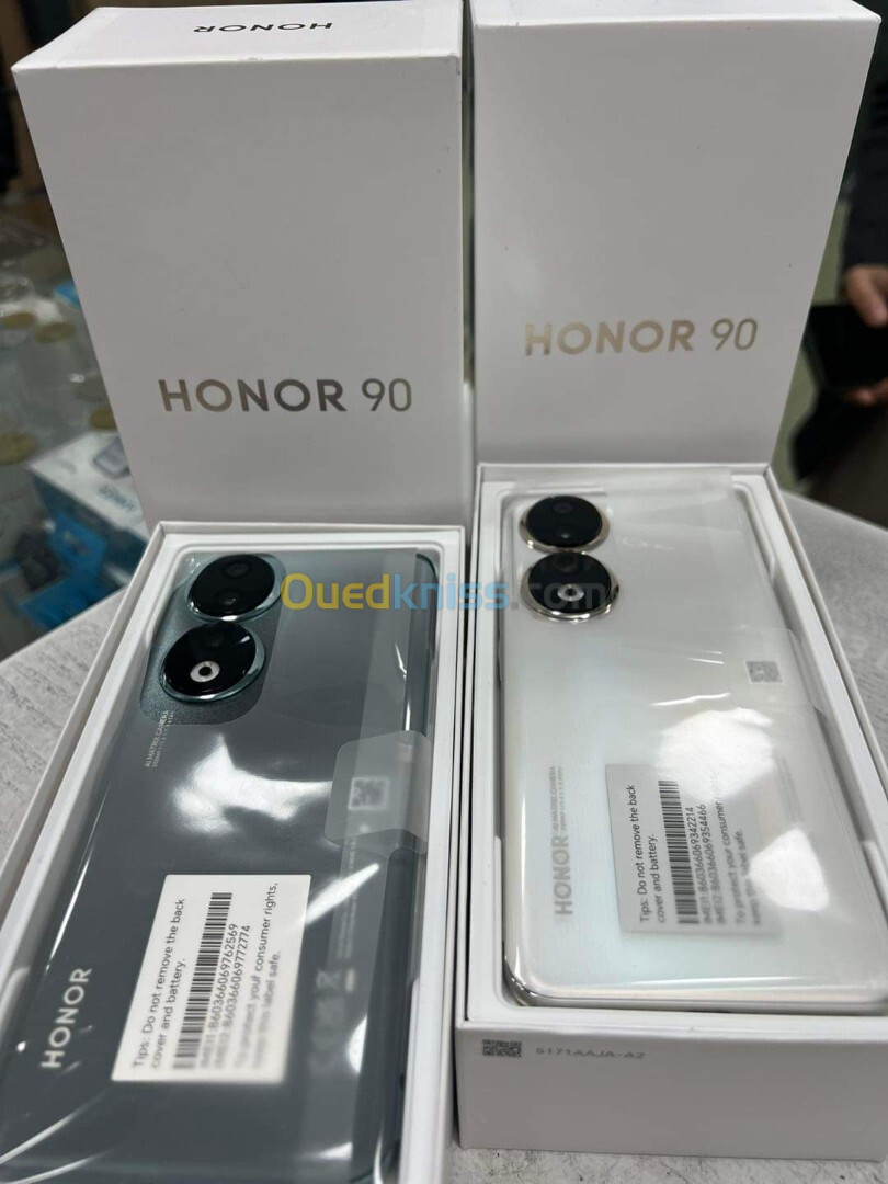 Honor 90