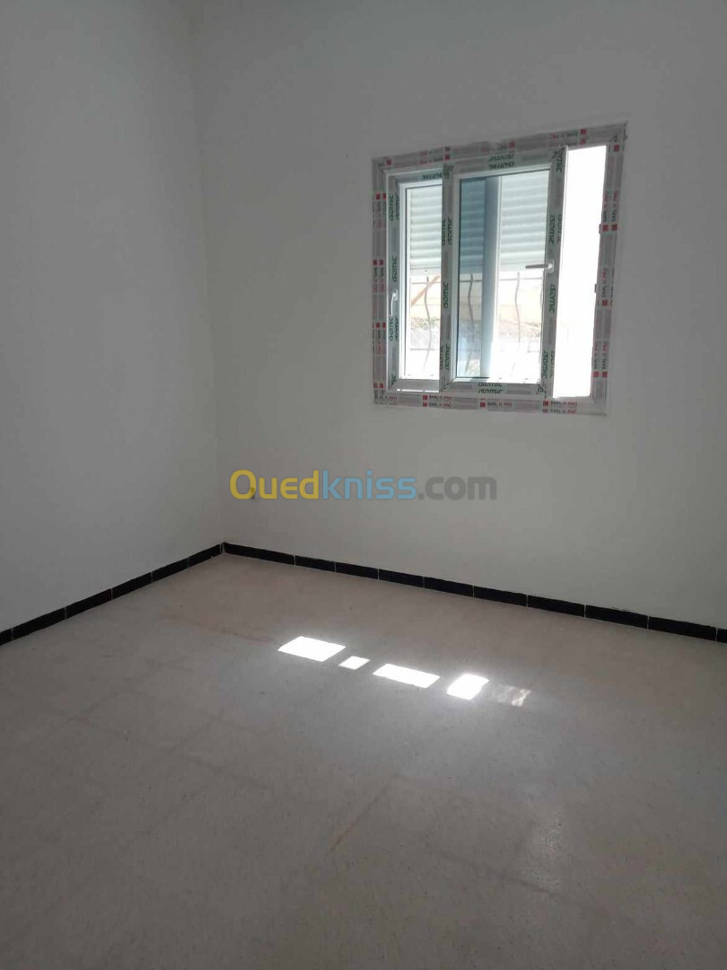 Vente Appartement F3 Alger Ain benian