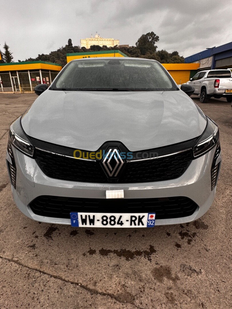 Renault Clio 2024 