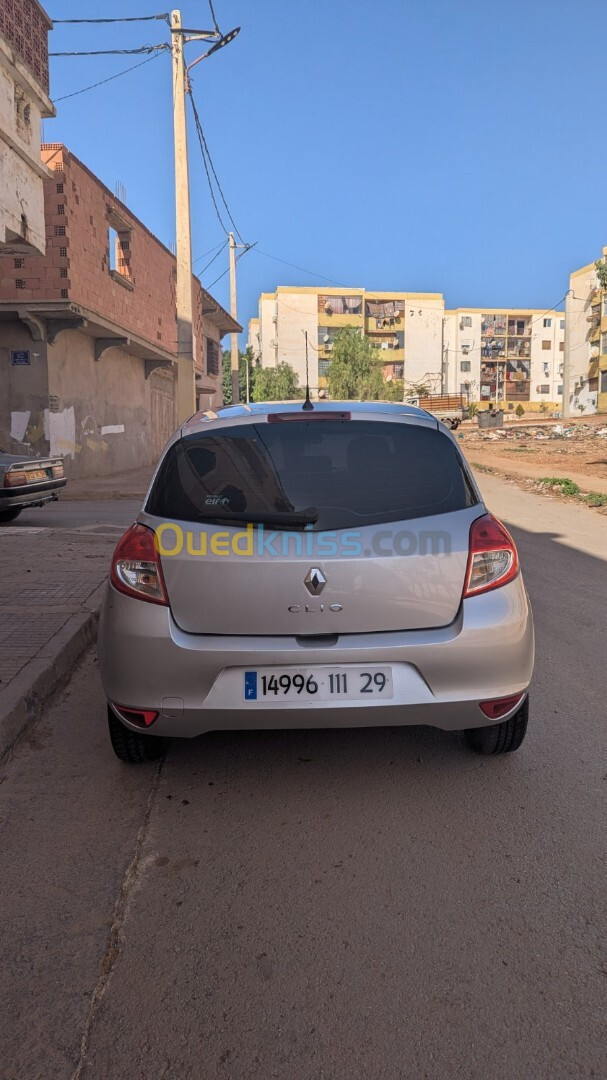 Renault Clio 3 2011 Exception