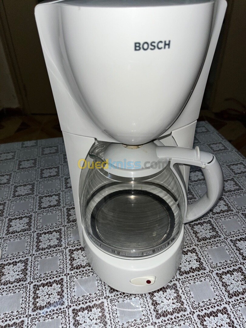 Cafetière BOSCH ET MOULINEX bon état 