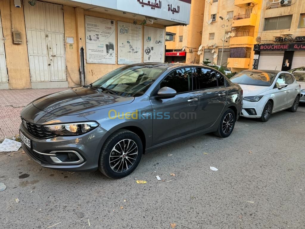 Fiat Tipo 2024 Urbain +