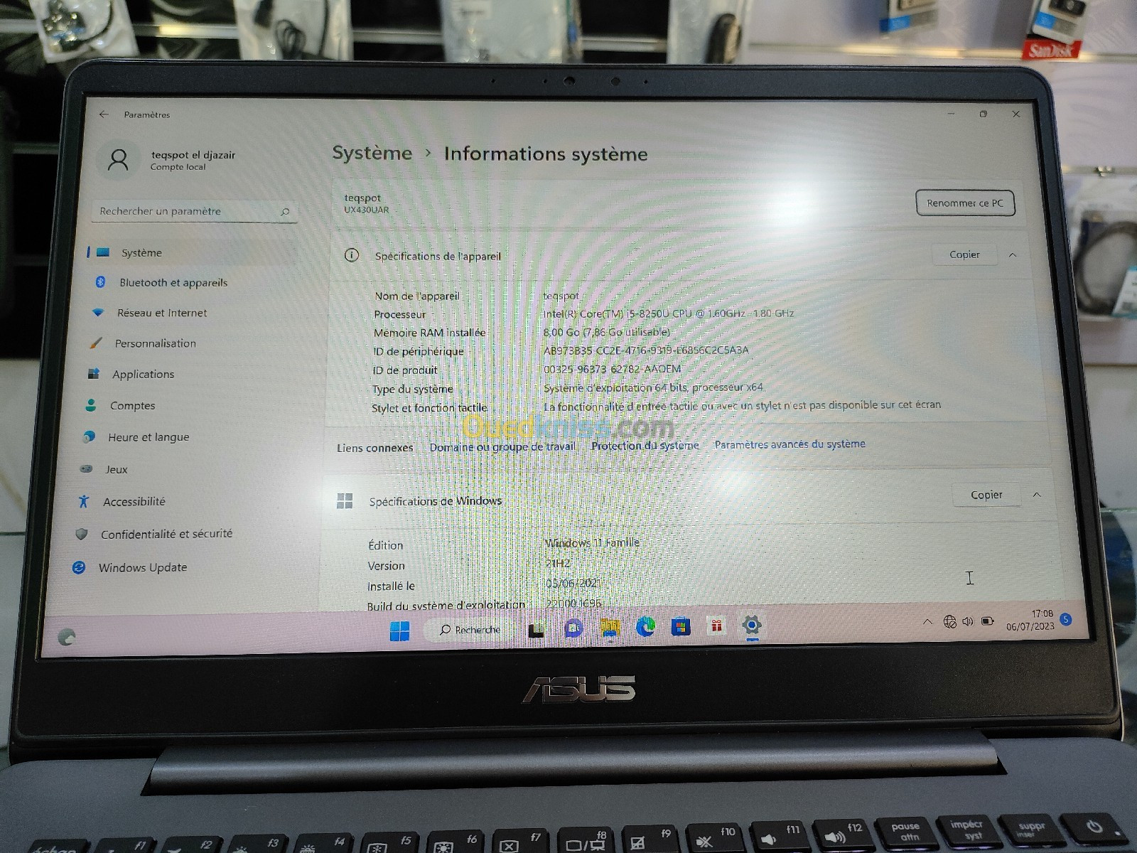 ASUS ZENBOOK 