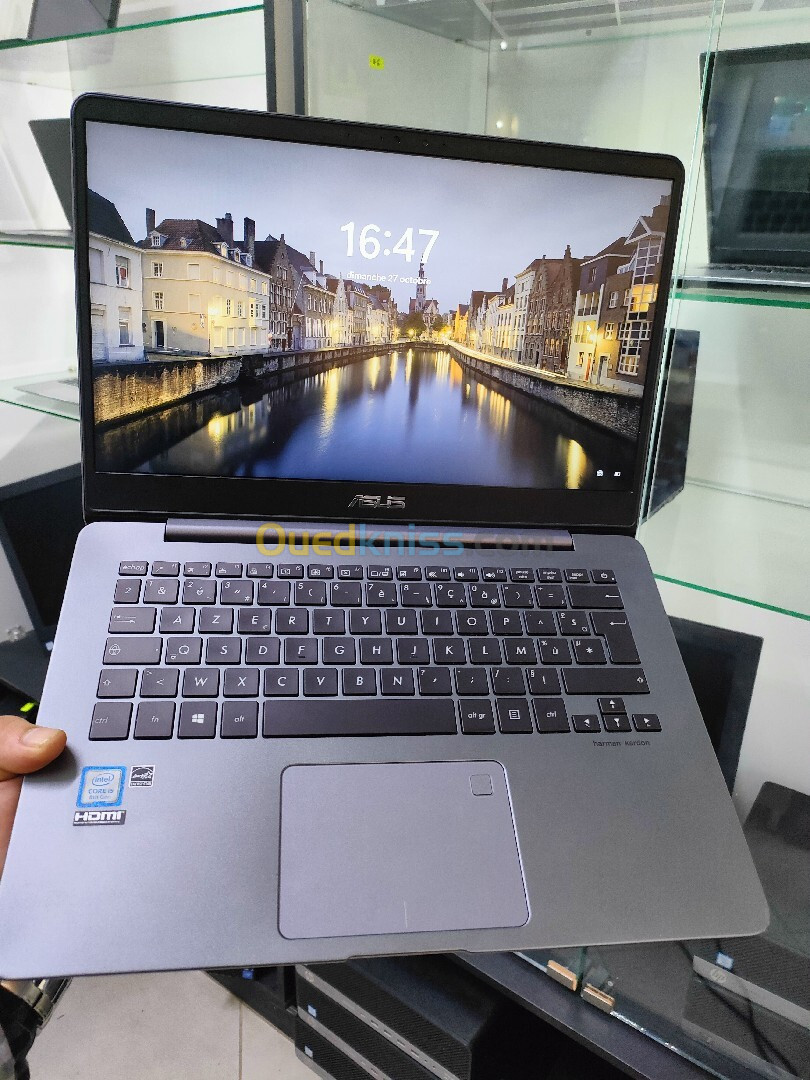 Asus zenbook i5 8250u 