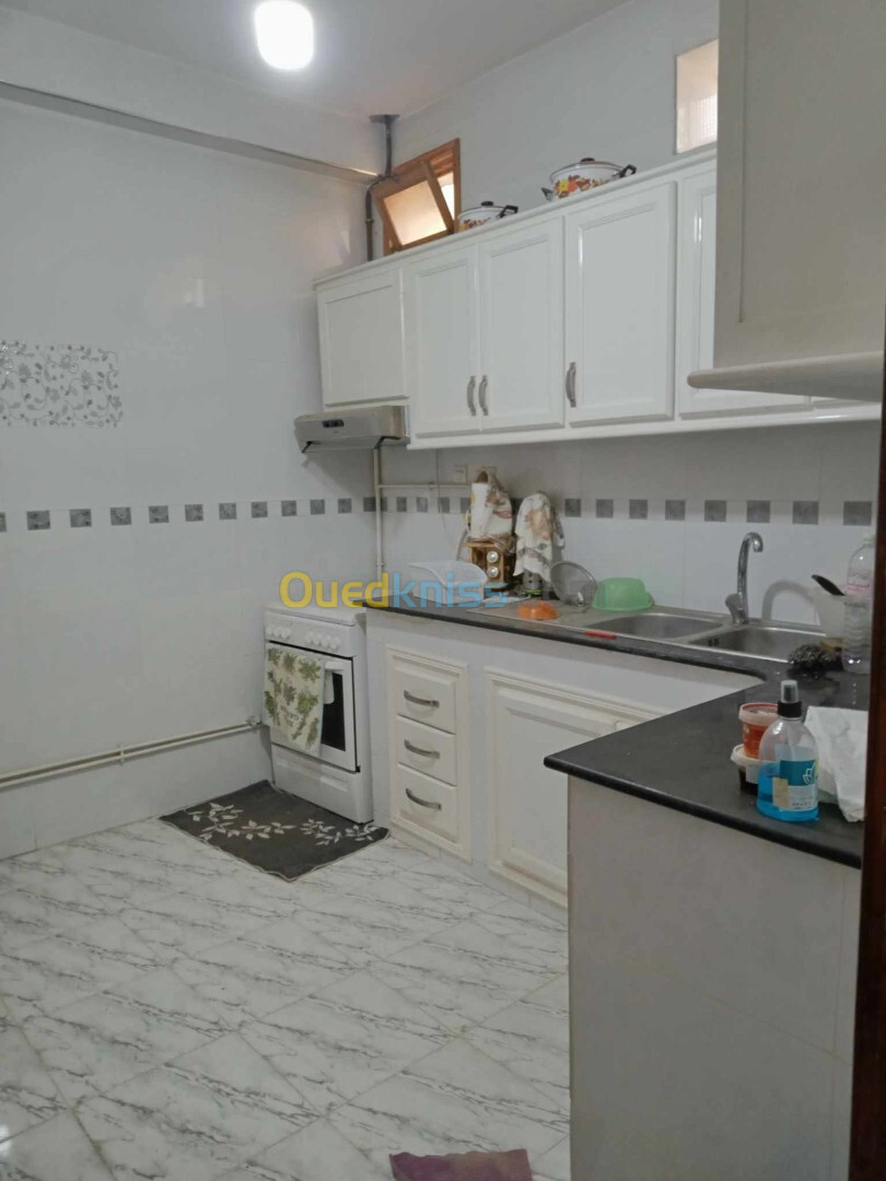 Location Appartement F4 Alger Said hamdine