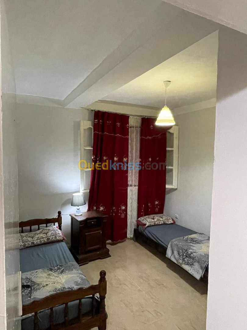 Location vacances Niveau De Villa F4 Bejaia Beni ksila