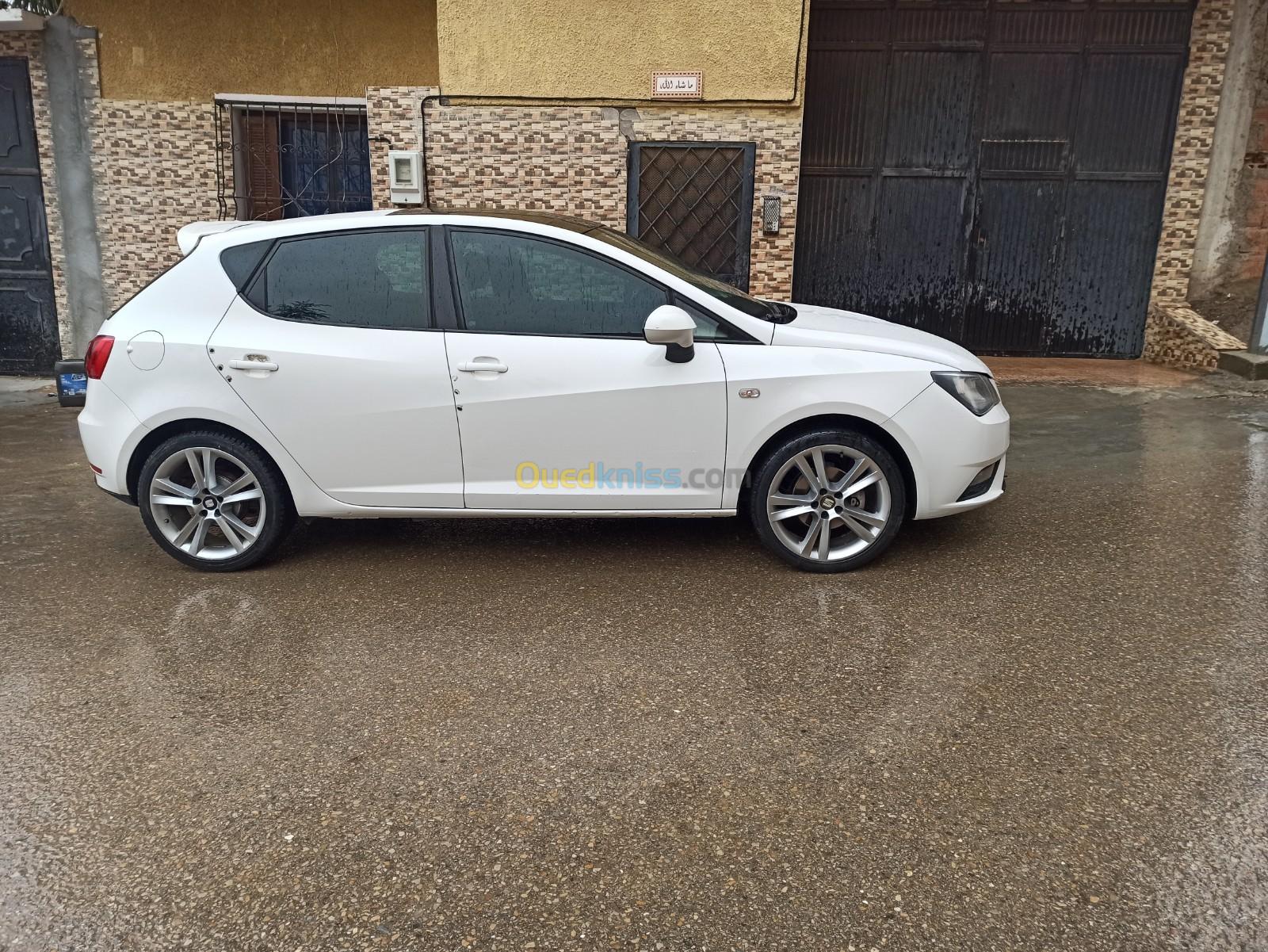 Seat Ibiza 2013 Fully +Toit ouvrant