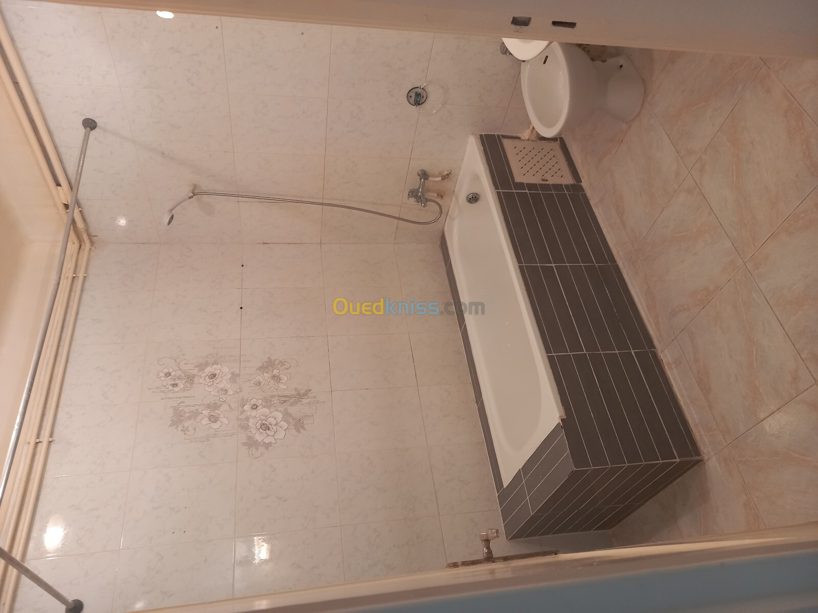 Location Appartement F3 Alger Bouzareah