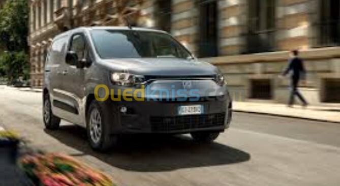 Fiat Doblo 2023 Italienne