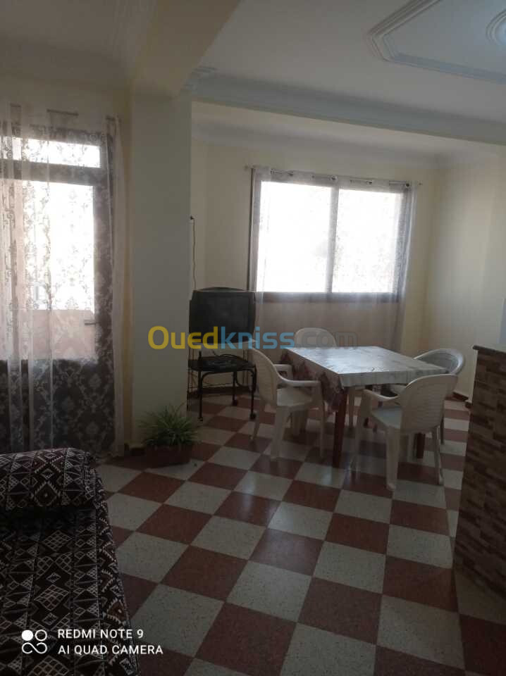 Location vacances Appartement F3 Tizi Ouzou Tigzirt