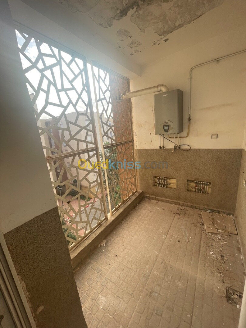 Location Appartement F4 Alger Reghaia