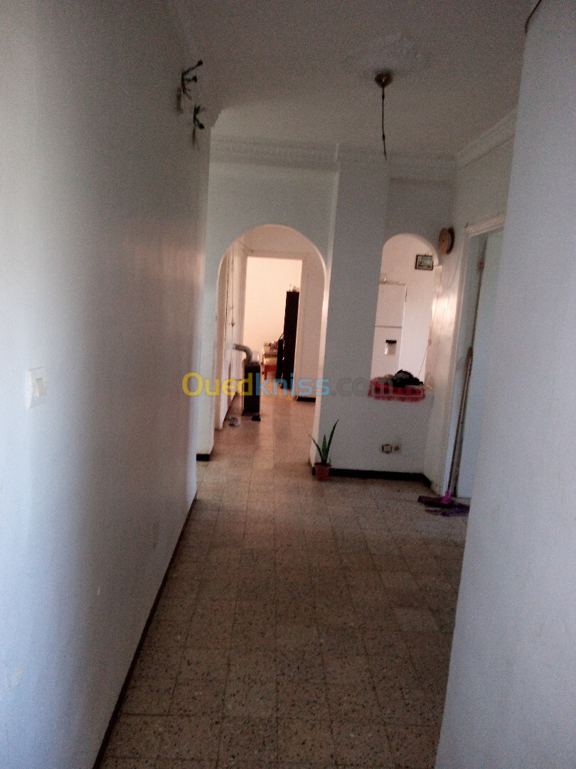 Location Appartement F5 Alger Zeralda