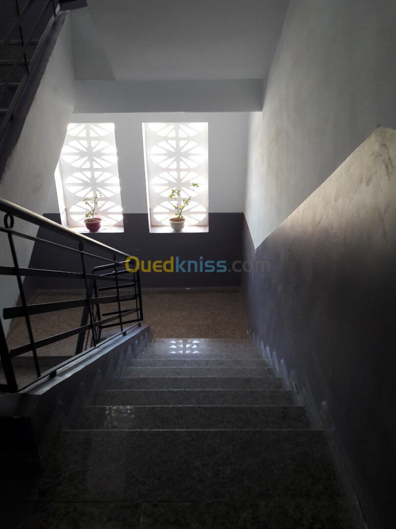 Location Appartement F4 Tipaza Fouka