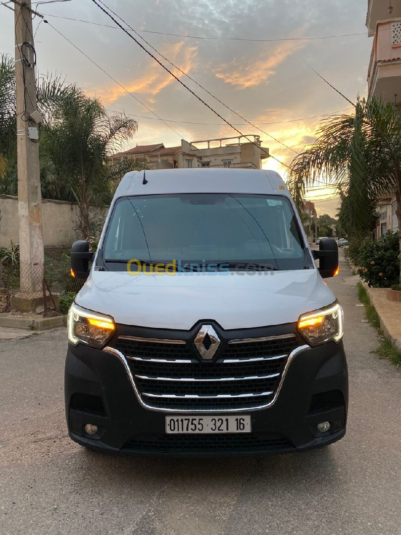 Renault Master 2021