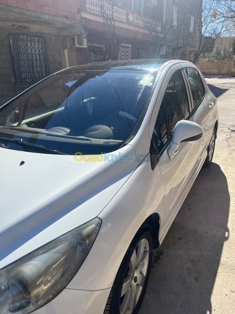 Peugeot 308 2010 308