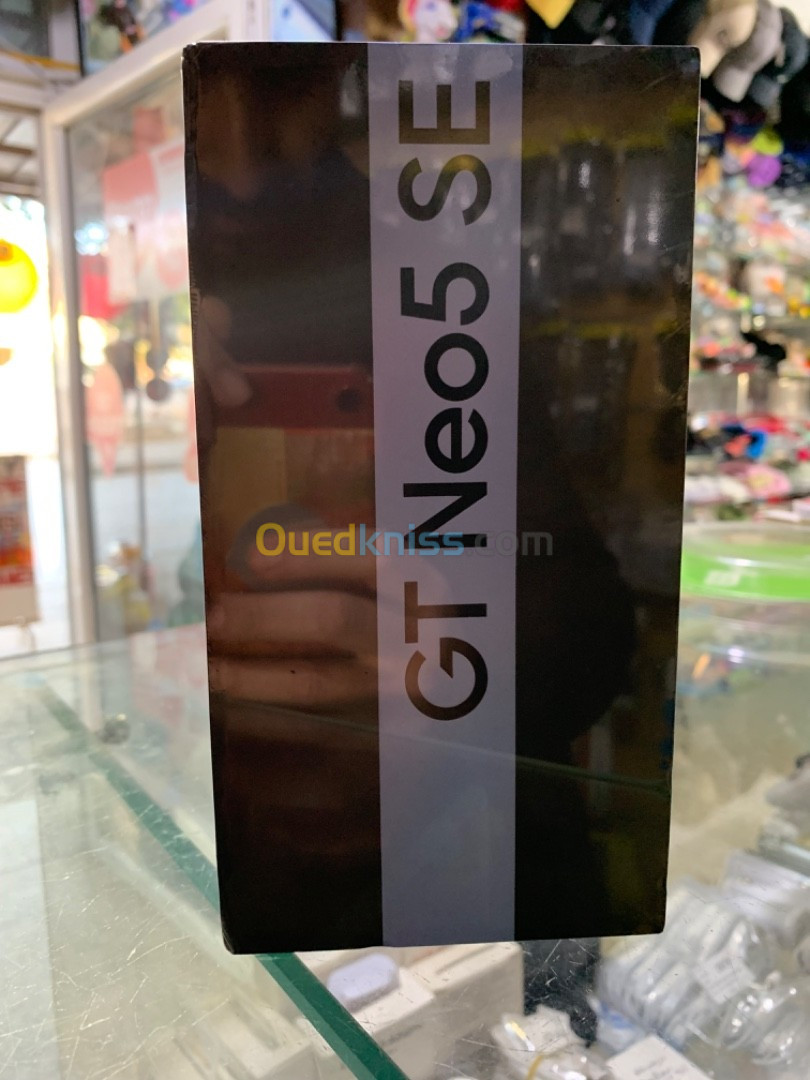 Realme GT neo5