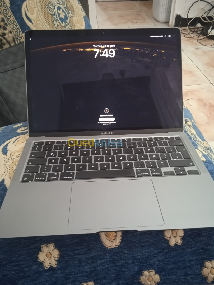 MacBook air 2020