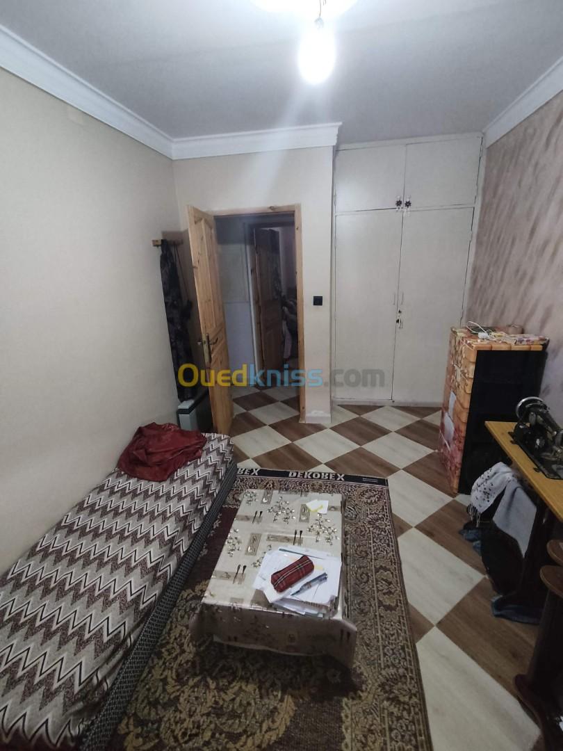 Vente Appartement F4 Alger Les eucalyptus