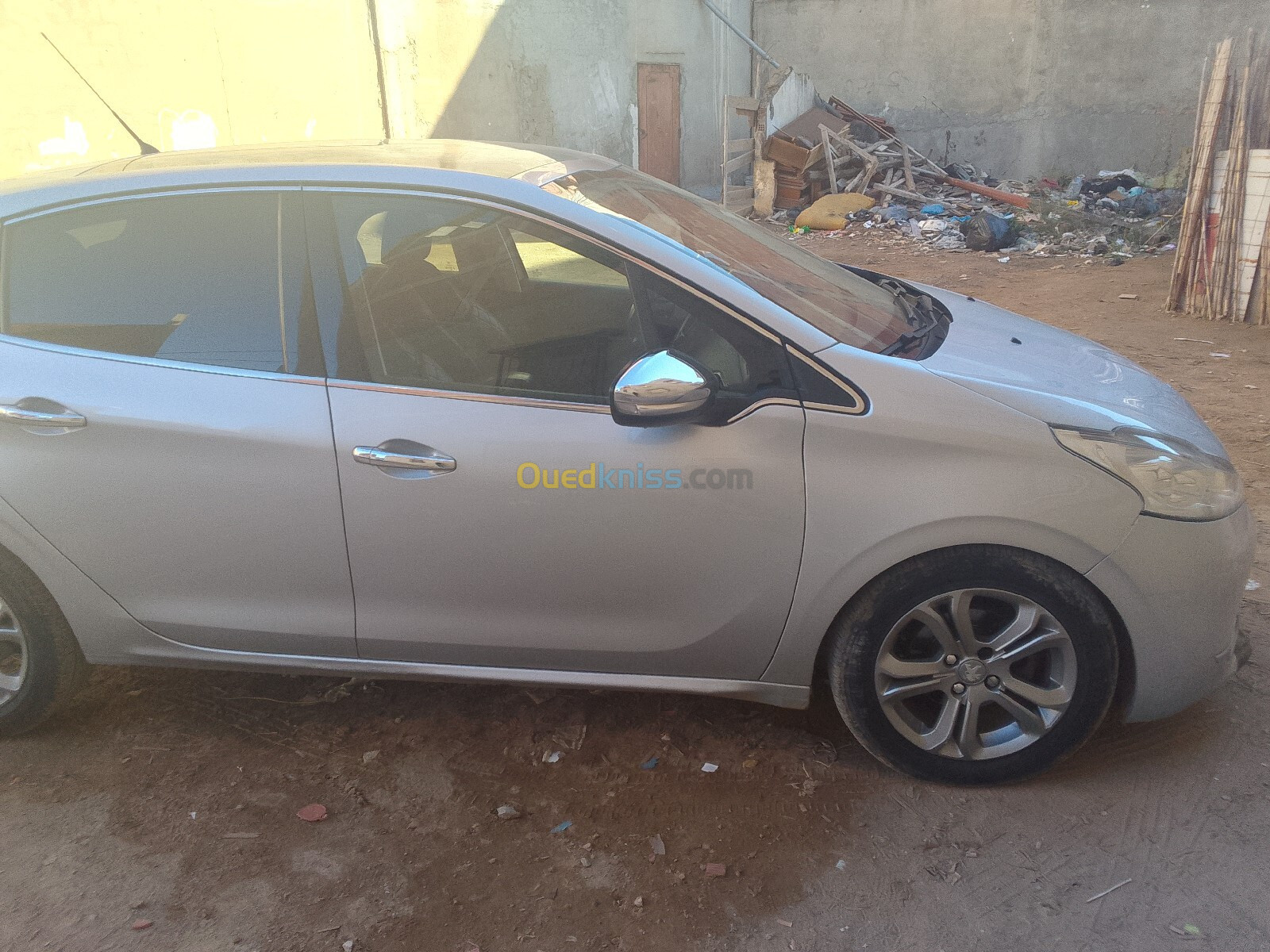 Peugeot 208 2014 Allure