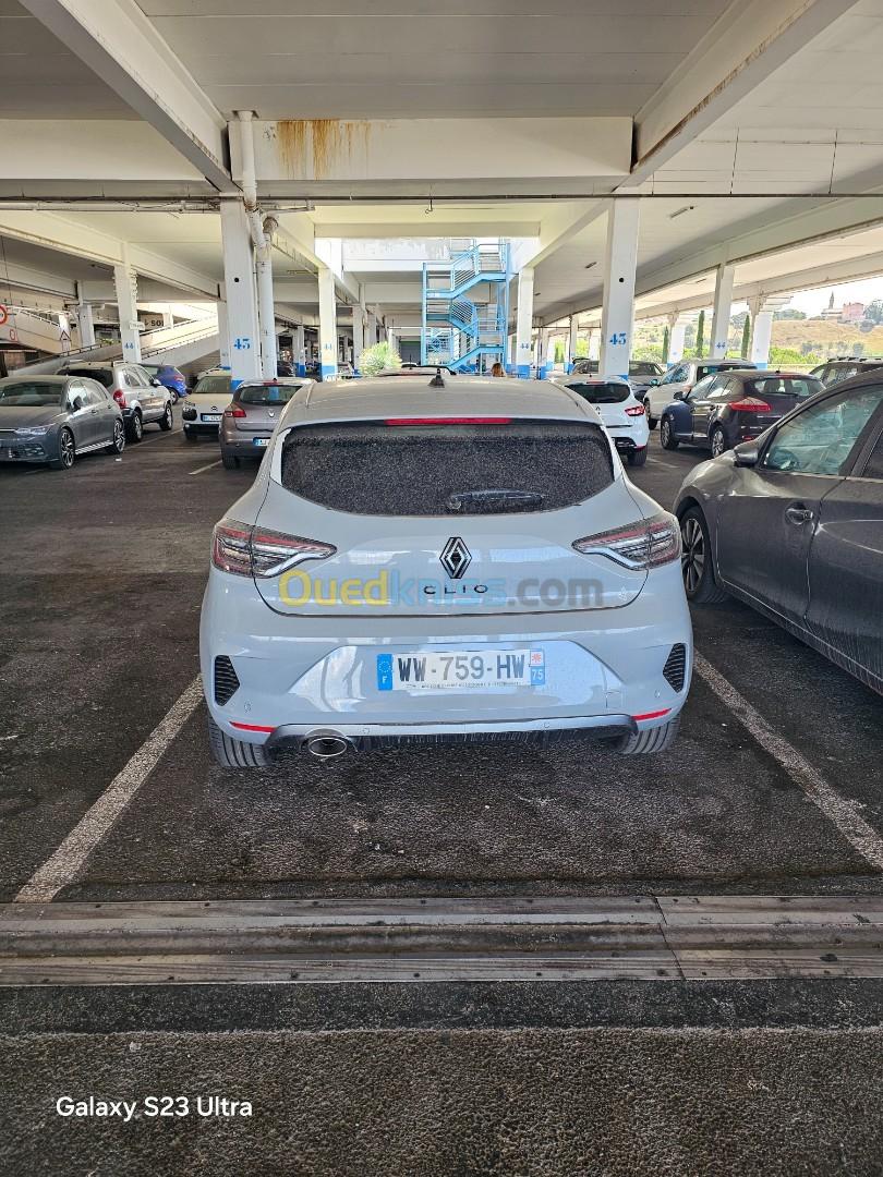 Clio 5 Gris Nardo