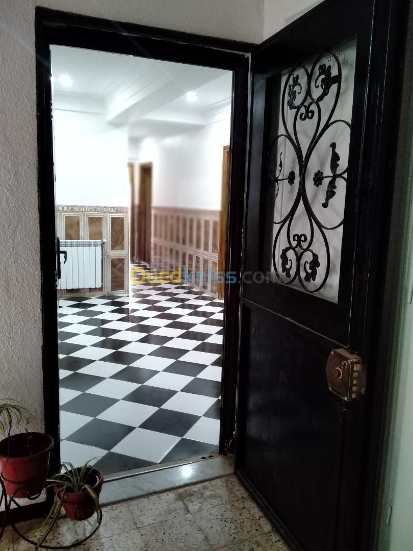 Vente Appartement F5 Alger Ain naadja