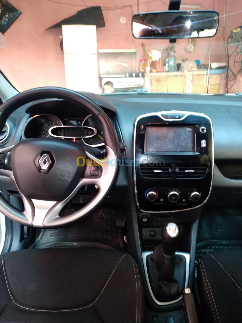 Renault Clio4 2015 Limited