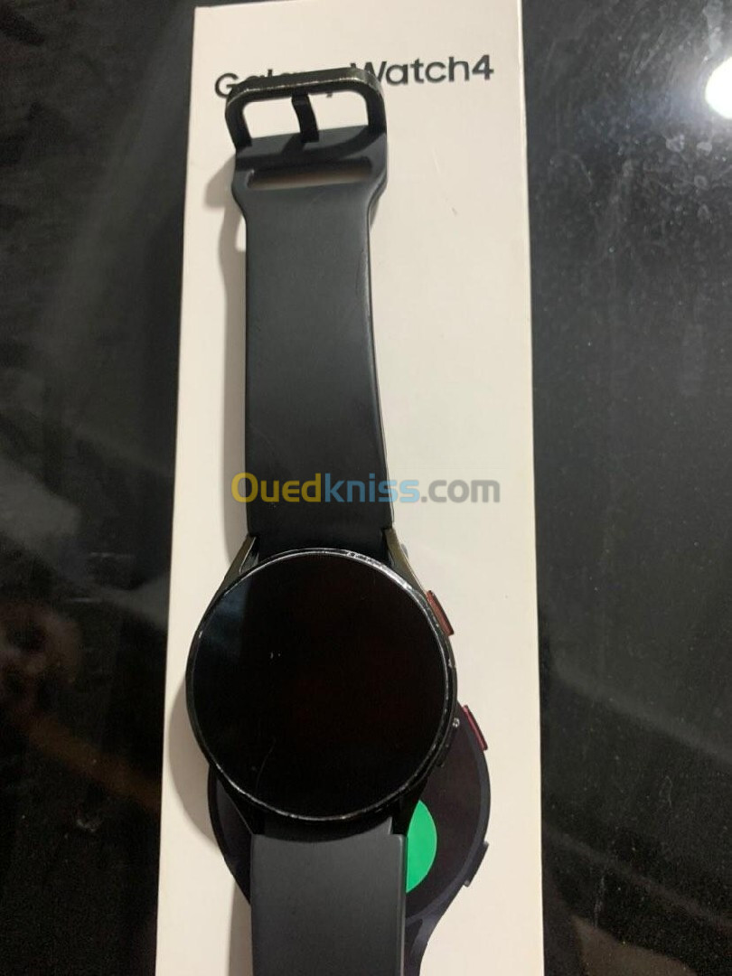 Samsung watch 4 