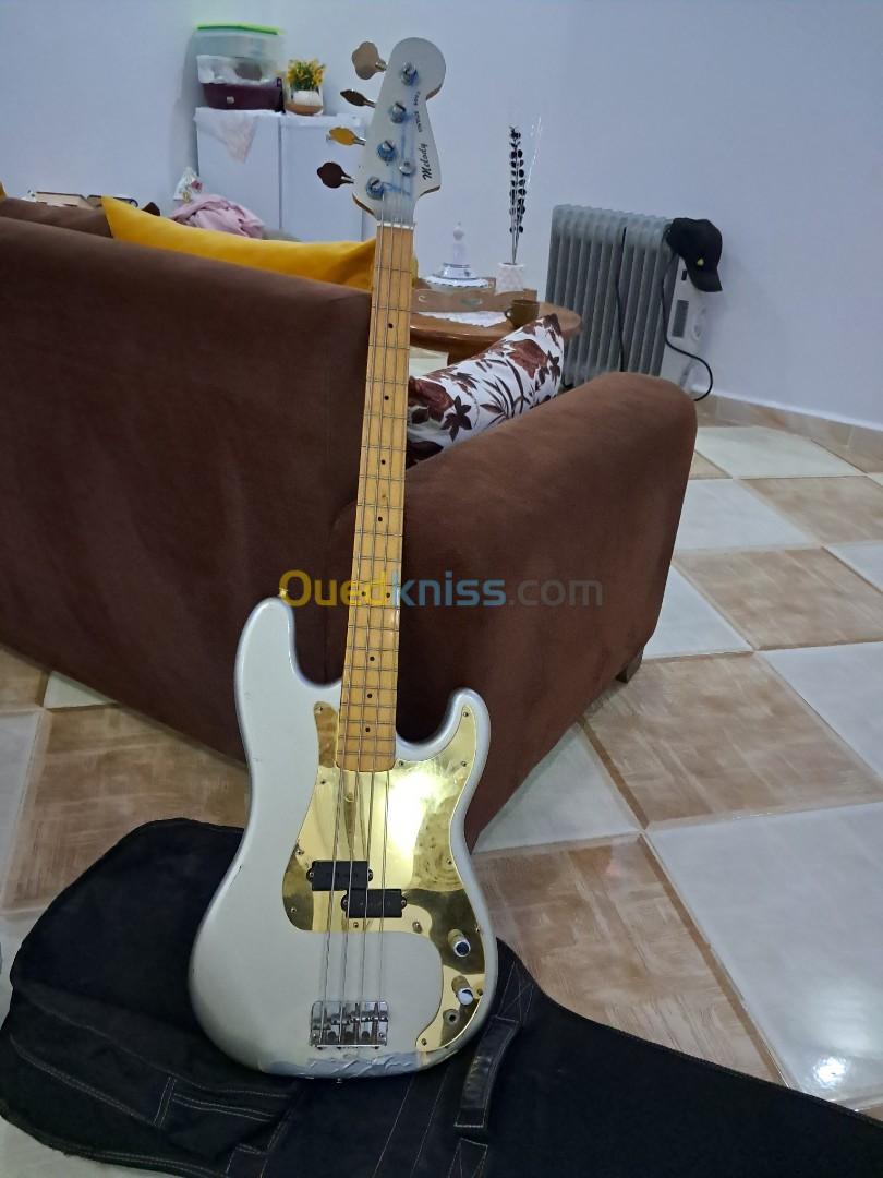 Guitare basse melody vintage 5000 