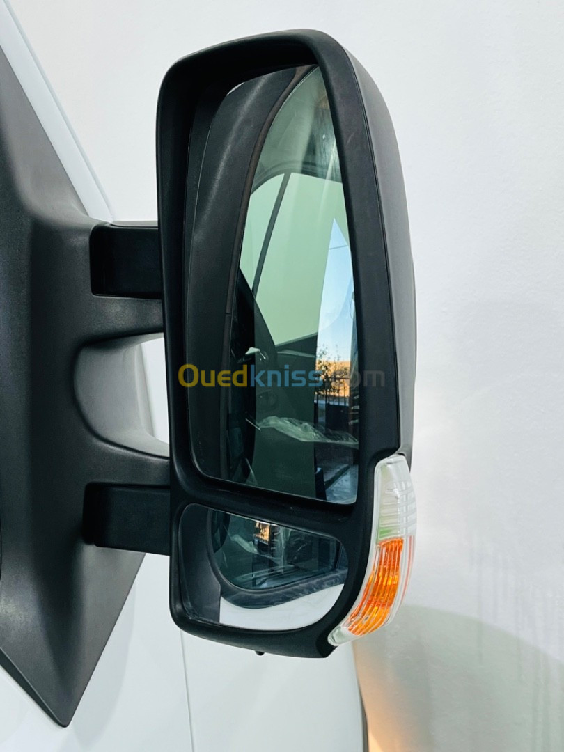 Renault Master 03 Panneaux 2023