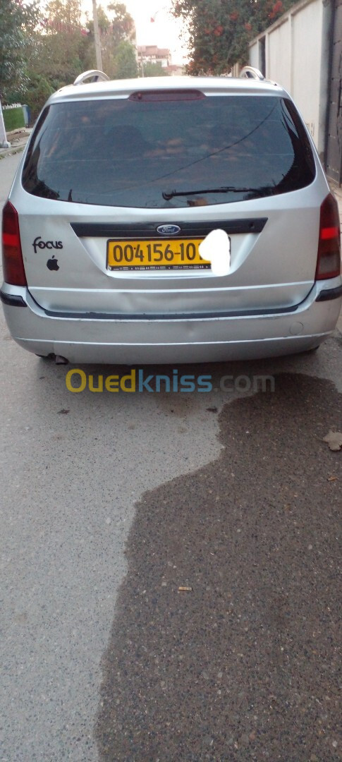 Ford Focus 5 portes 2001 