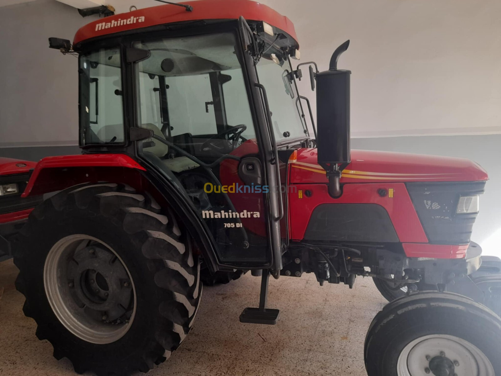 Mahindra DI705 2012