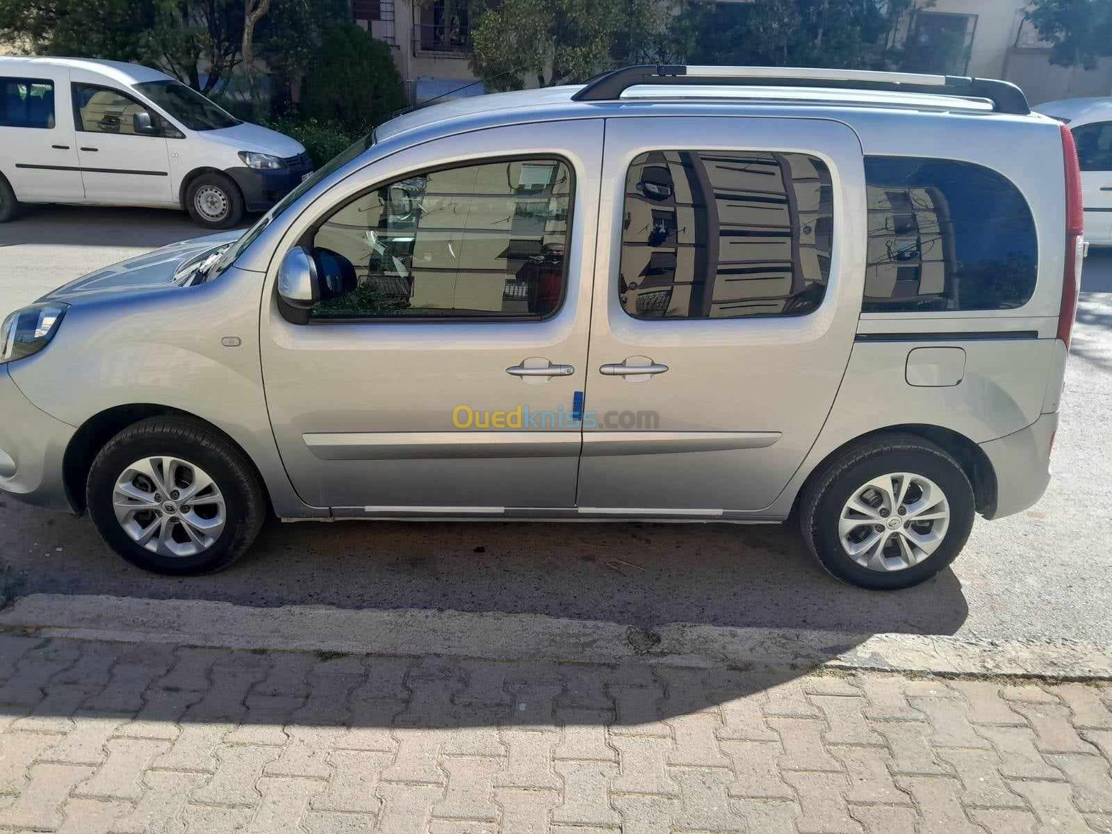 Renault Kangoo 2021 Authentique +