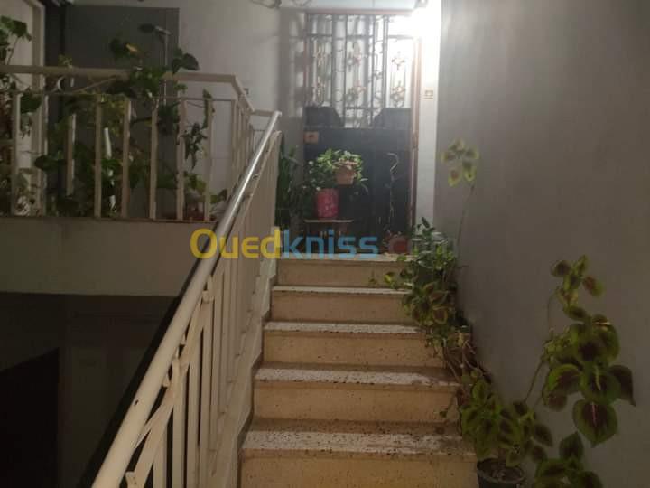 Vente Appartement F3 Bejaia Bejaia - Bejaia Algérie