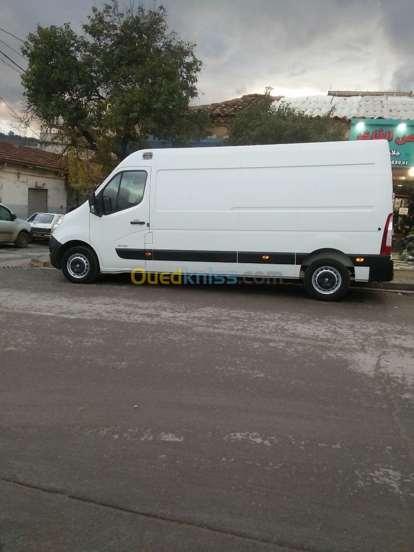 Renault master 2014