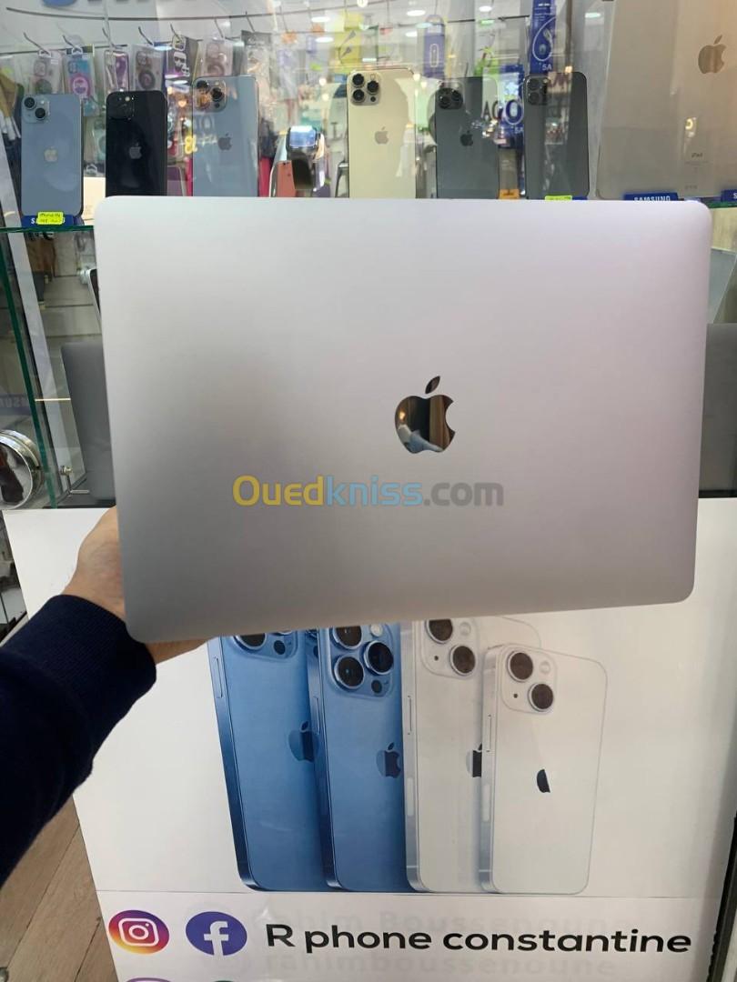 Macbook air 2022 i3 8 g 256ssd cicle 240