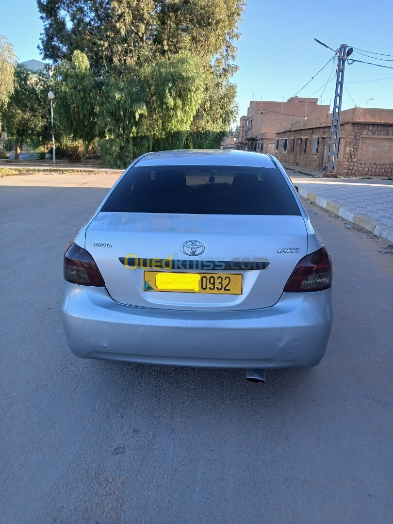 Toyota Yaris Sedan 2009 Yaris Sedan