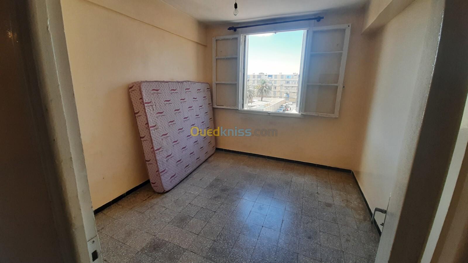 Location vacances Appartement F4 Alger Alger centre