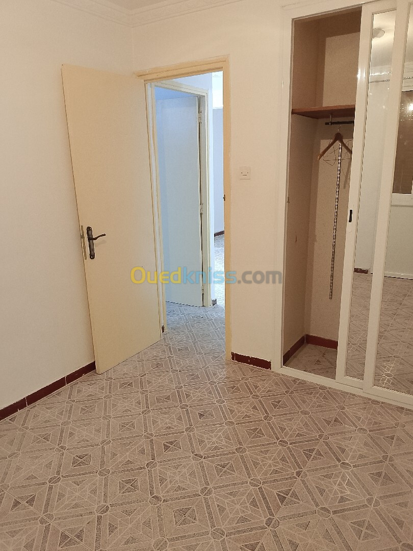 Location Appartement F3 Alger Cheraga