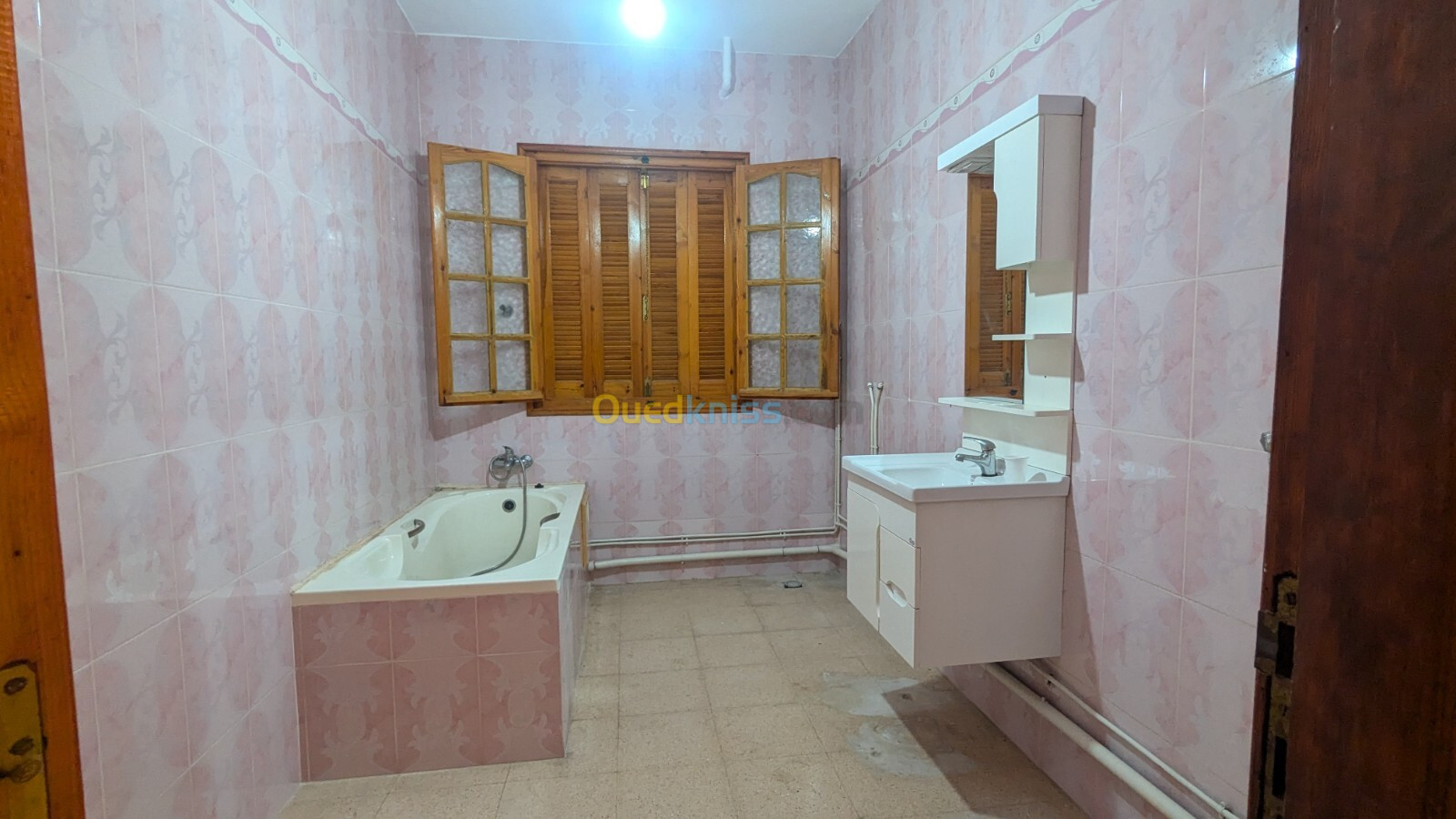 Location Appartement F3 Alger Dely brahim