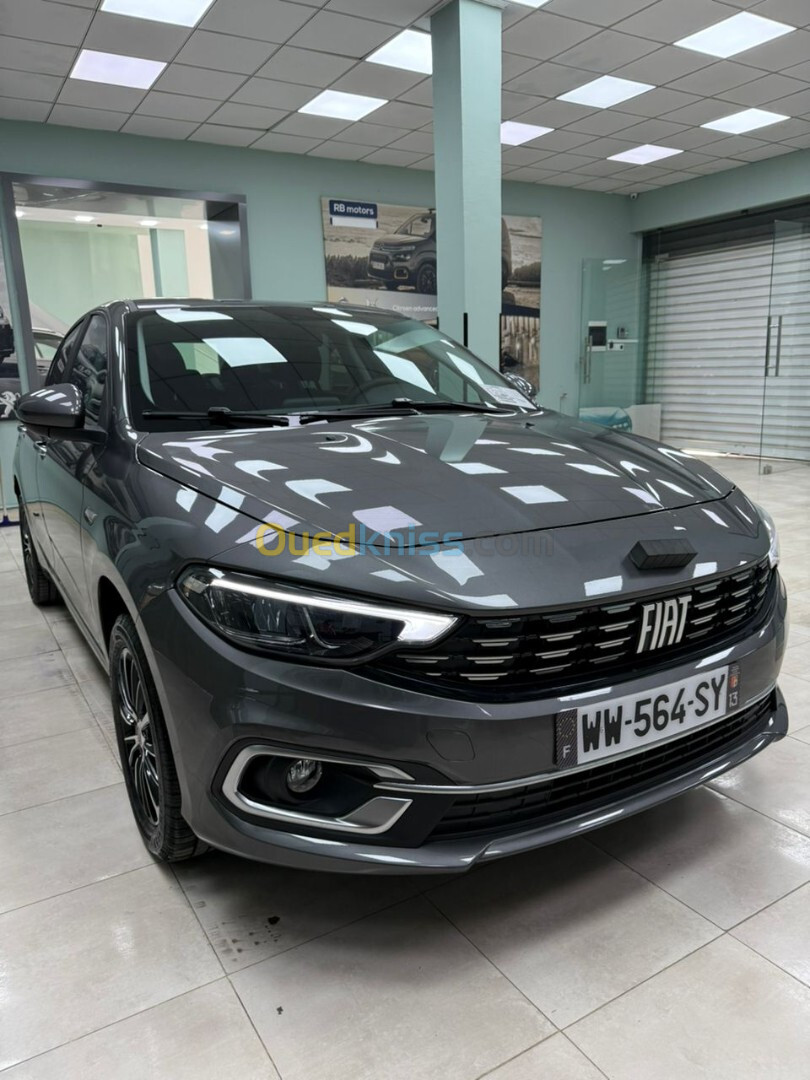 Fiat Tipo Sedan 2024 Life